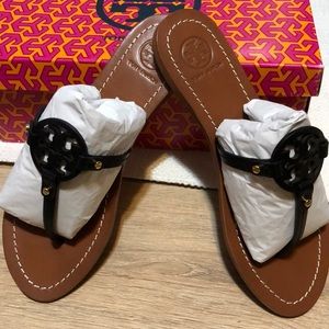 Tory Burch Mini Miller Medallion Leather Flat  7